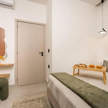Apartman Alavastros Center Mini